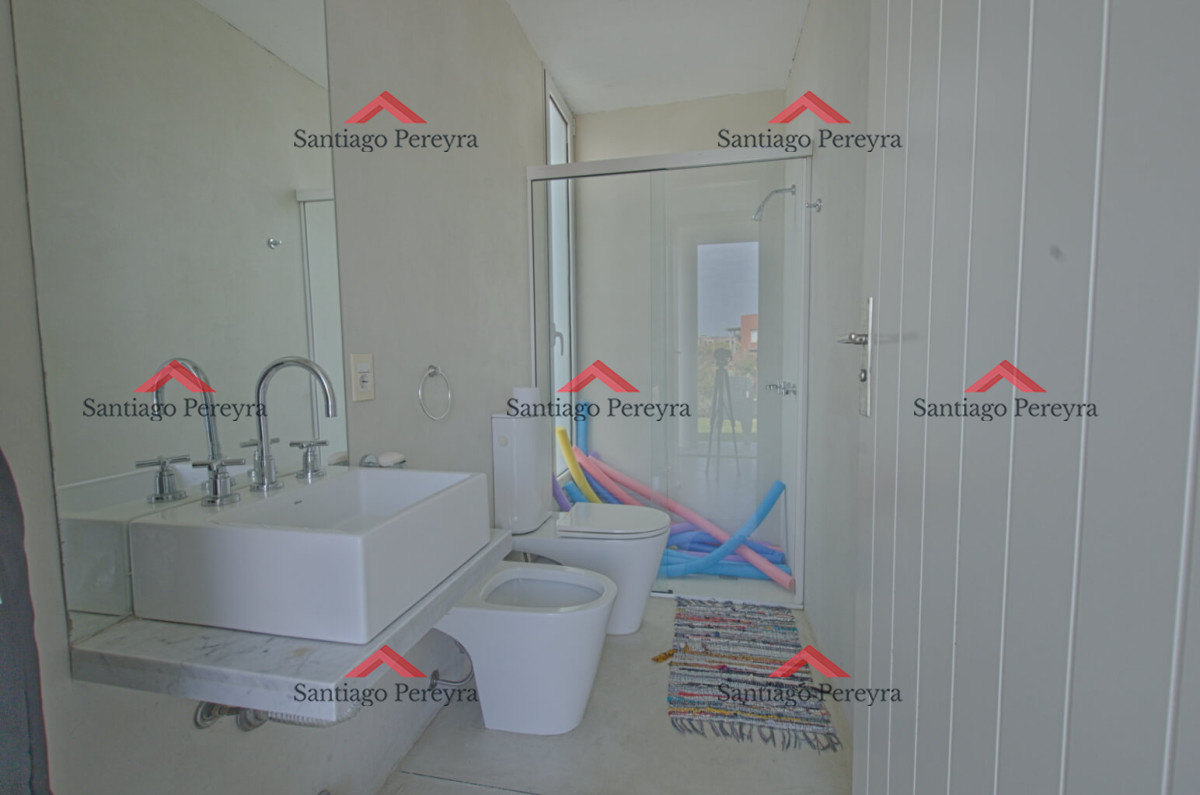 Casa ID.15351 - Casa en venta - Punta Piedras