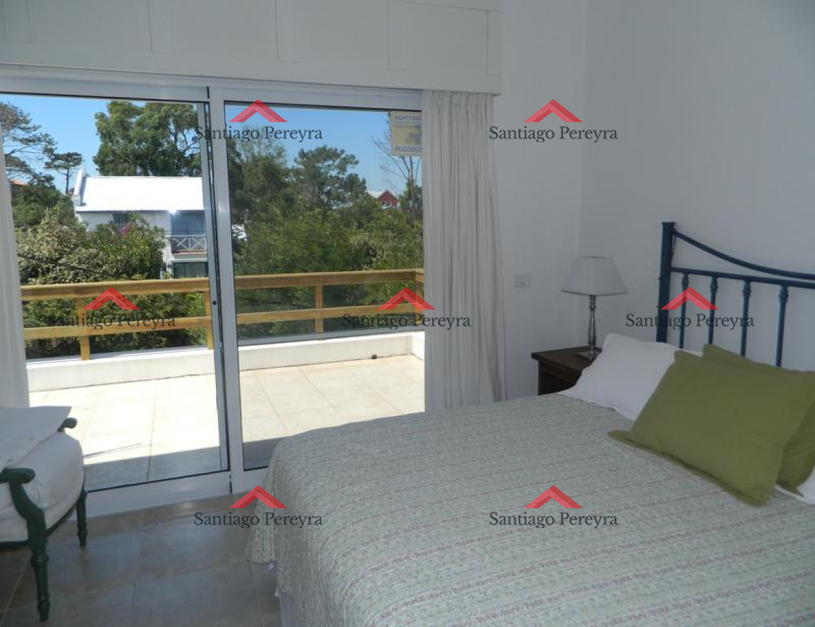Casa ID.14495 - Casa en alquiler 4 dormitorios La Barra