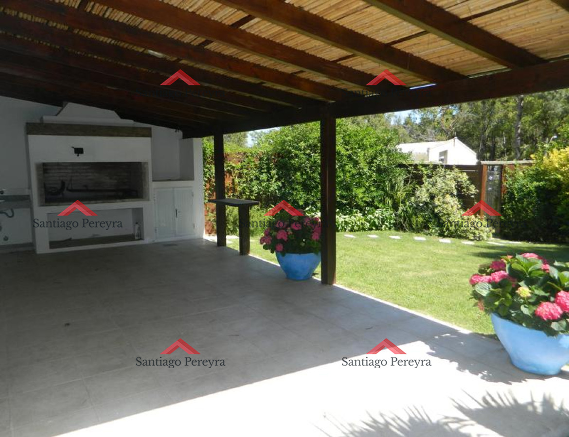 Casa ID.14495 - Casa en alquiler 4 dormitorios La Barra