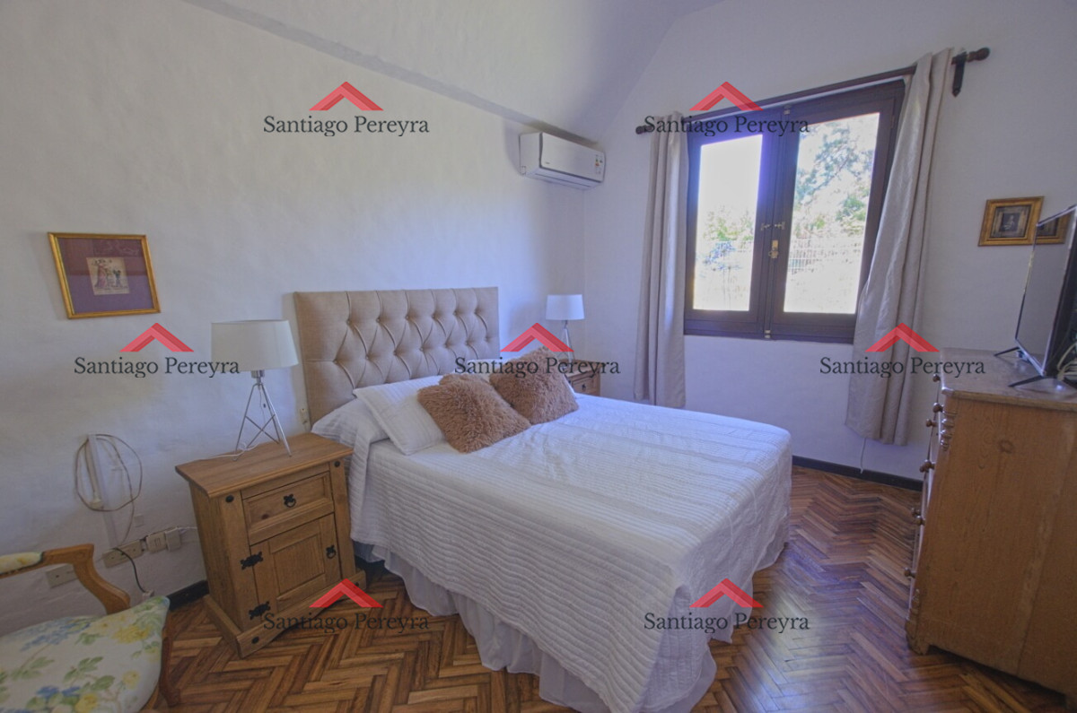 Casa ID.14422 - Casa de 4 dormitorios con piscina climatizada en alquiler