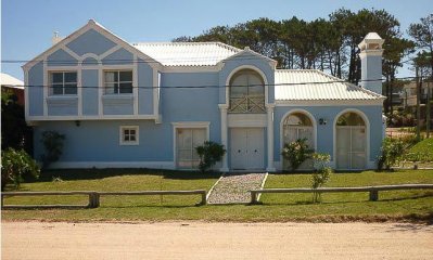 Casa en venta - Montoya
