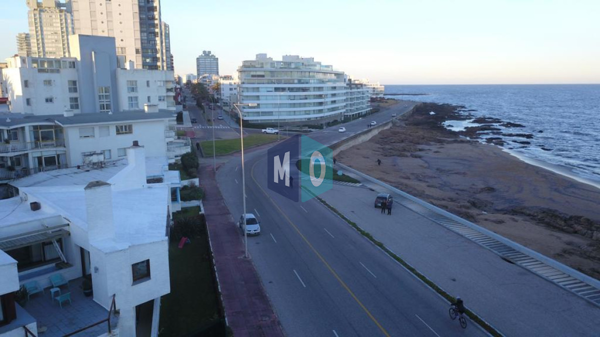 Casa ID.311 - Casa en venta, Punta del Este, Península