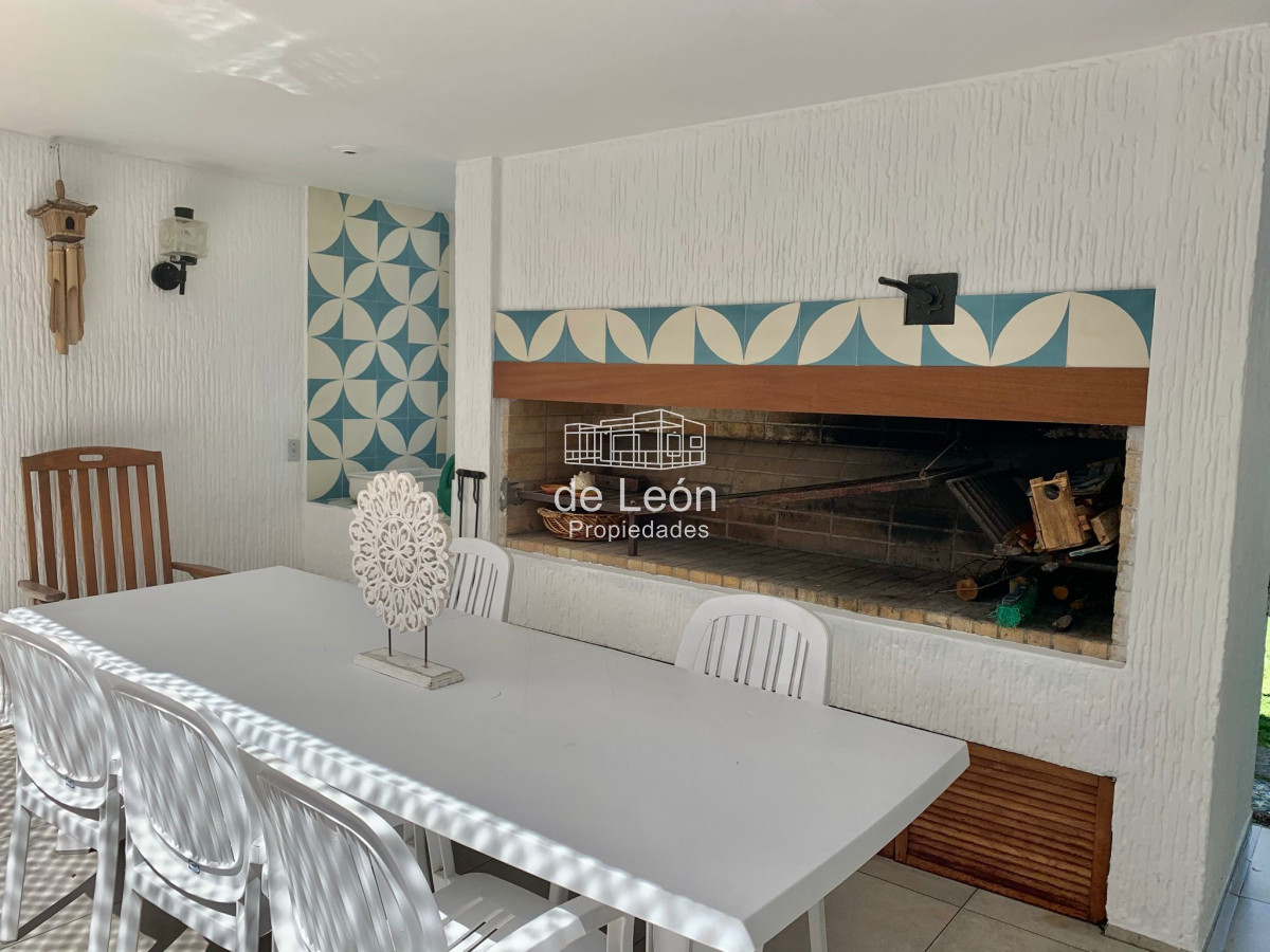 Casa ID.14864 - Casa en alquiler - Mansa