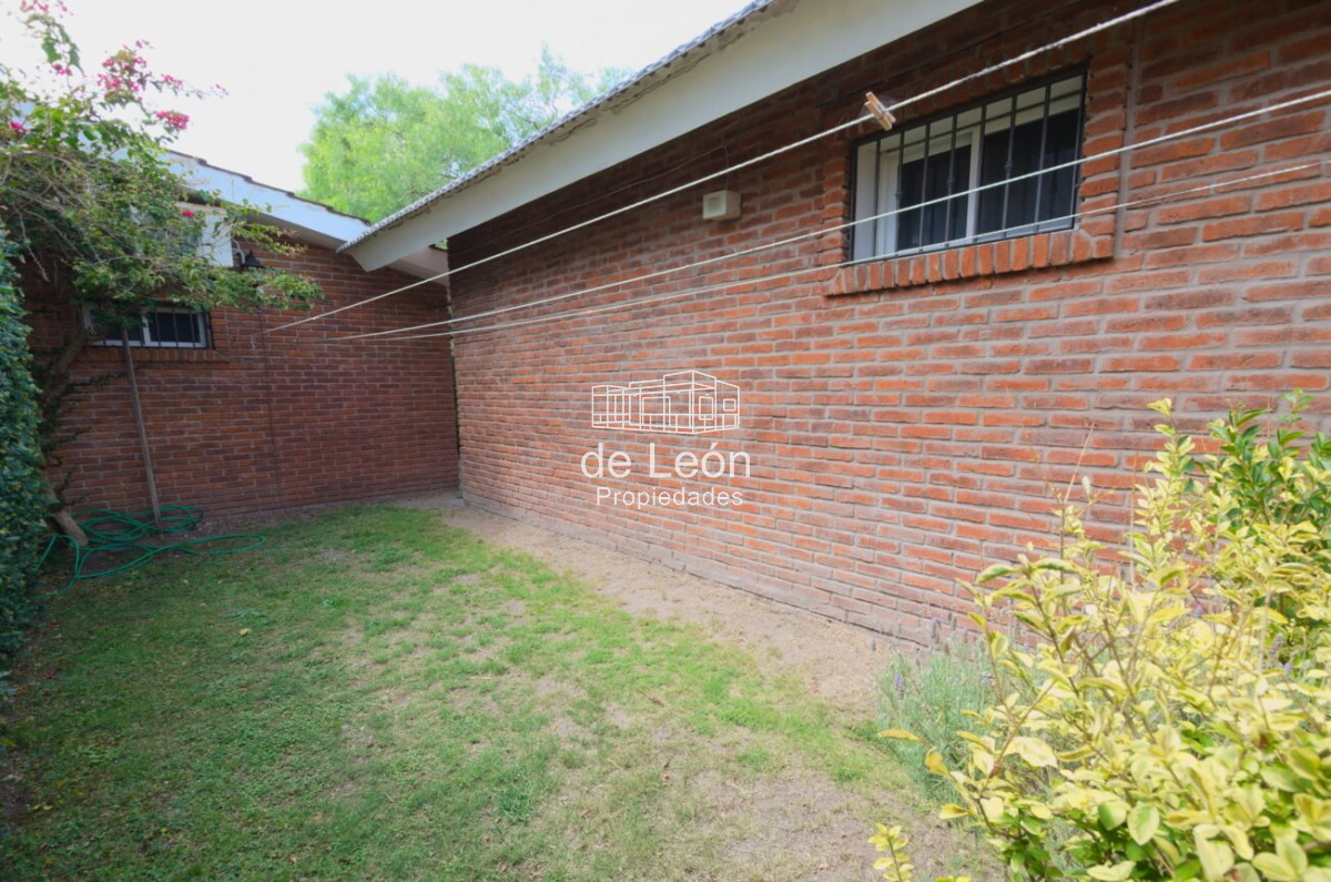 Casa ID.14865 - Casa de 4 dormitorios en venta Playa Mansa