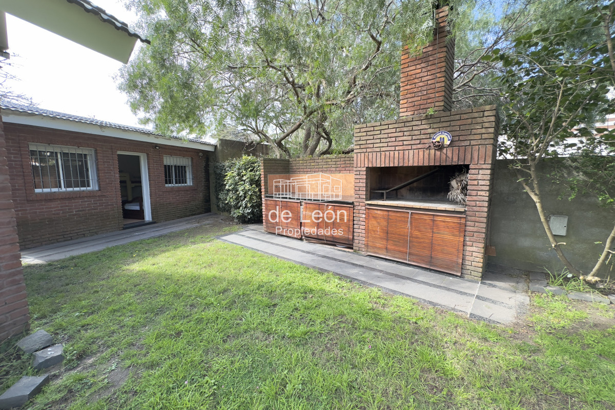 Casa ID.14865 - Casa de 4 dormitorios en venta Playa Mansa