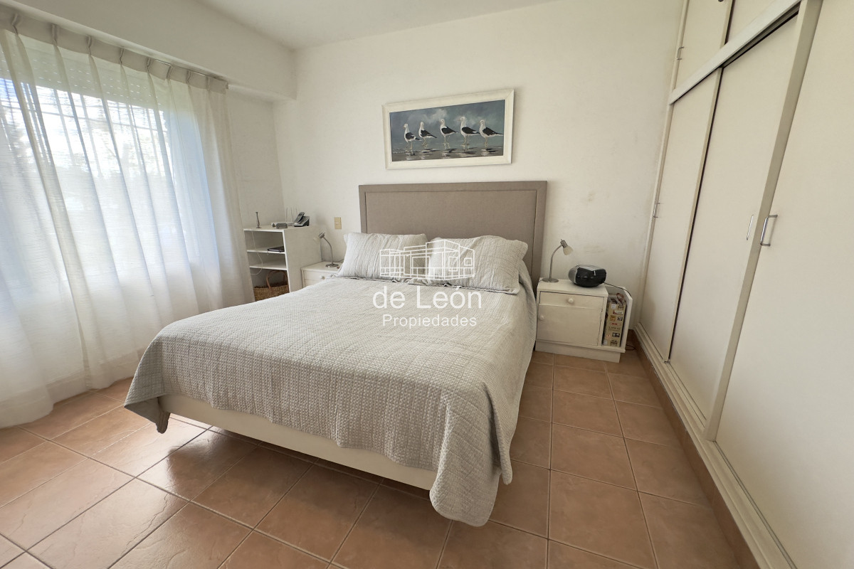 Casa ID.14865 - Casa de 4 dormitorios en venta Playa Mansa
