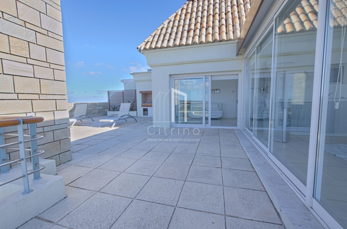 Apartamento ID.100 - Penthouse en venta Veramansa