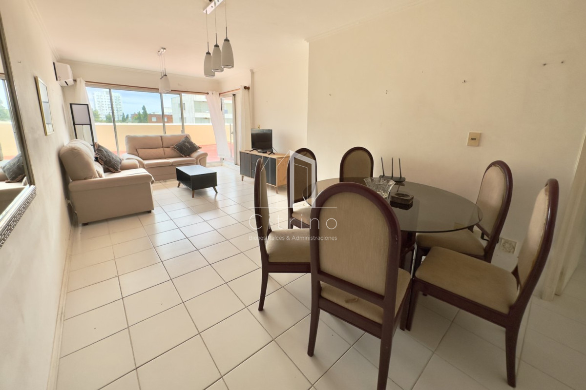 Apartamento ID.555 - Apartamento de 3 dormitorios en alquiler - Brava