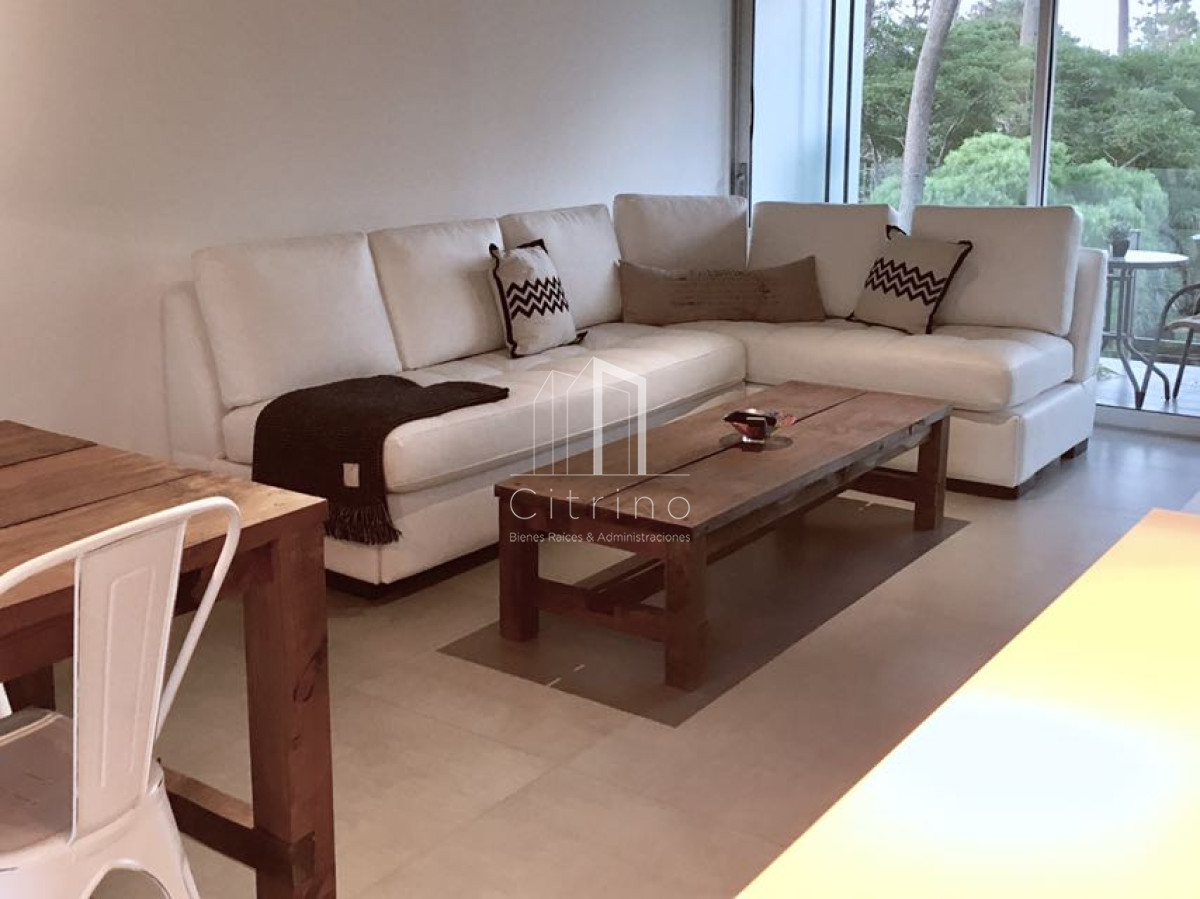 Apartamento ID.205 - Apartamento en alquiler anual 2 dormitorios con parrillero