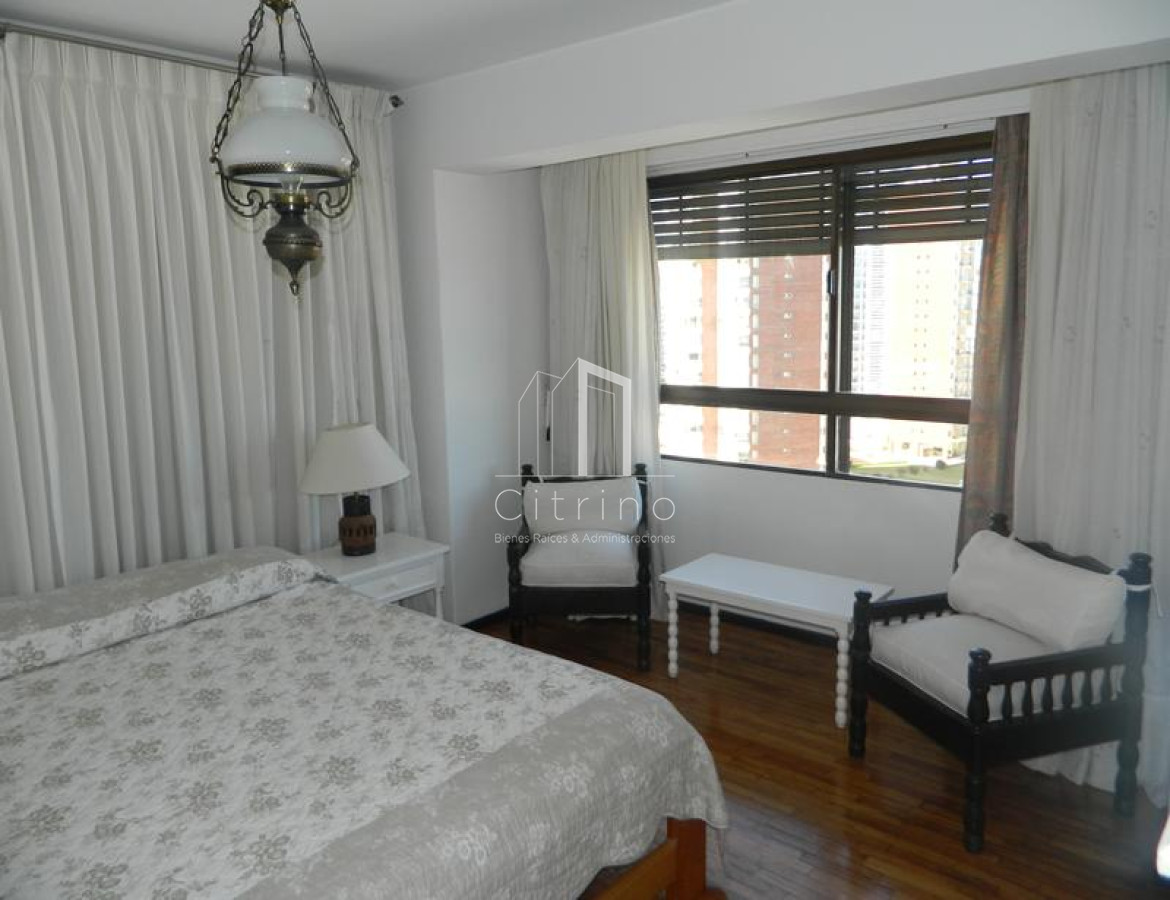 Apartamento ID.104 - Apartamento 3 dormitorios en venta Playa Brava.