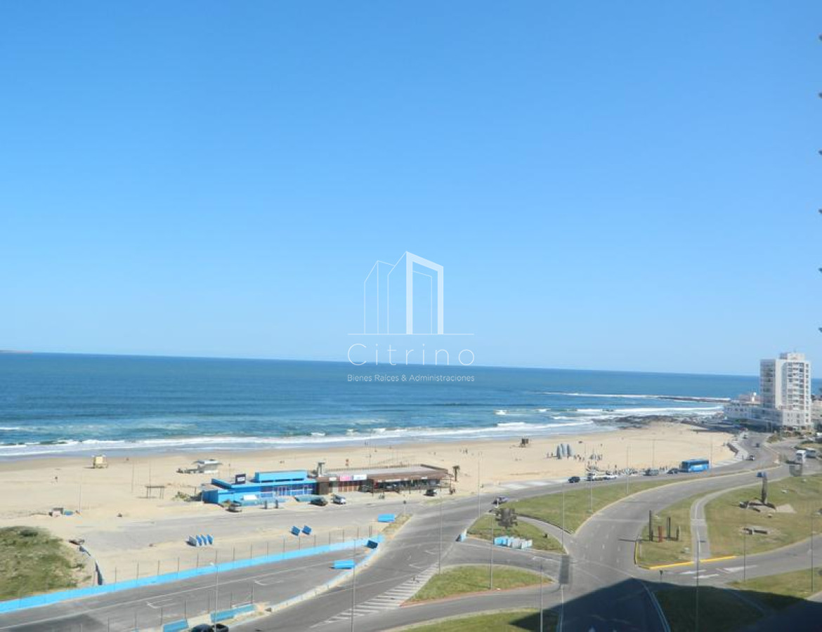 Apartamento ID.104 - Apartamento 3 dormitorios en venta Playa Brava.
