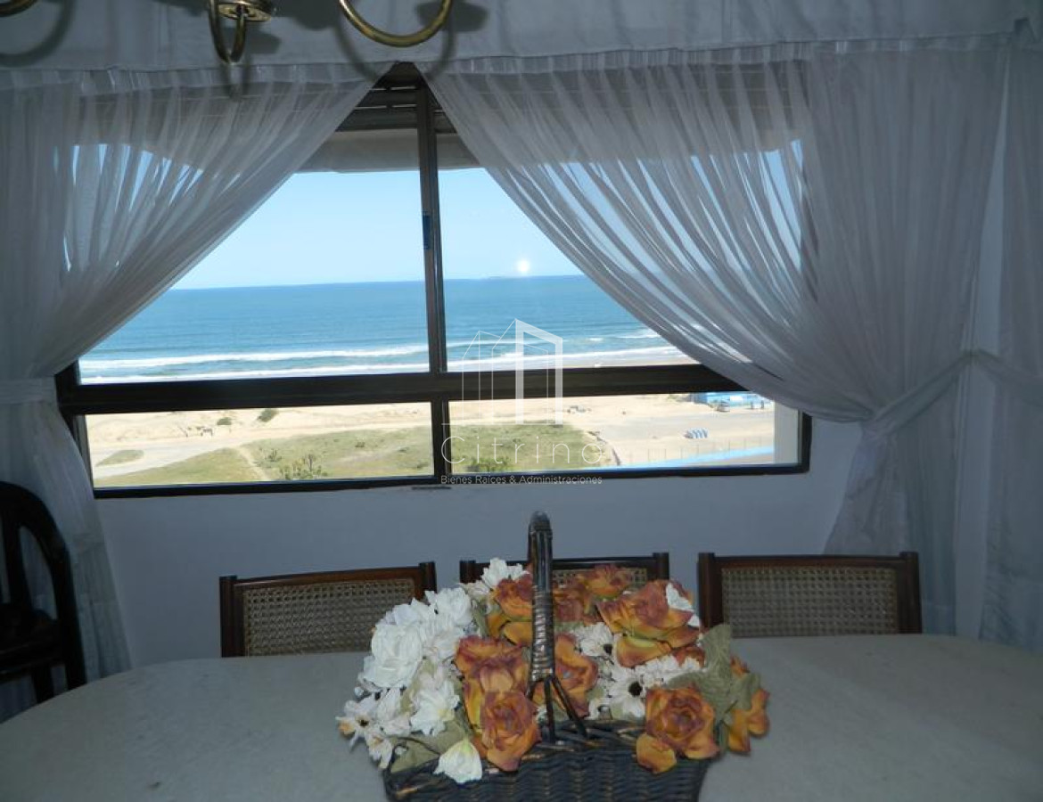 Apartamento ID.104 - Apartamento 3 dormitorios en venta Playa Brava.