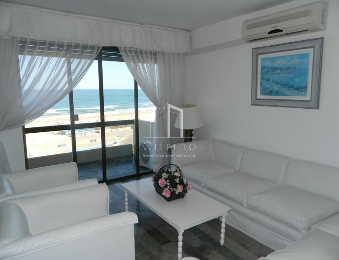 Apartamento ID.104 - Apartamento 3 dormitorios en venta Playa Brava.