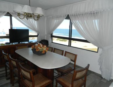 Apartamento 3 dormitorios en venta Playa Brava.