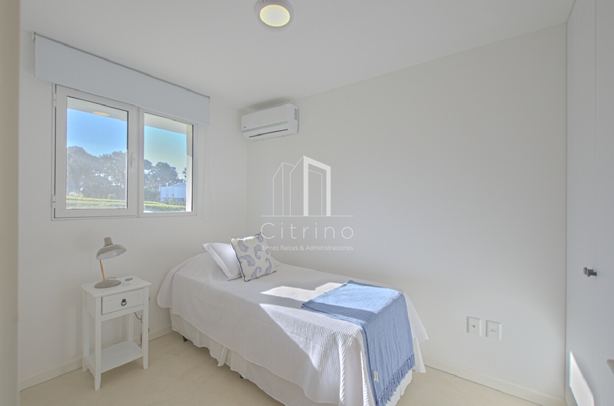 Casa ID.995 - Casa de 5 dormitorios en barrio privado Pinar del Faro