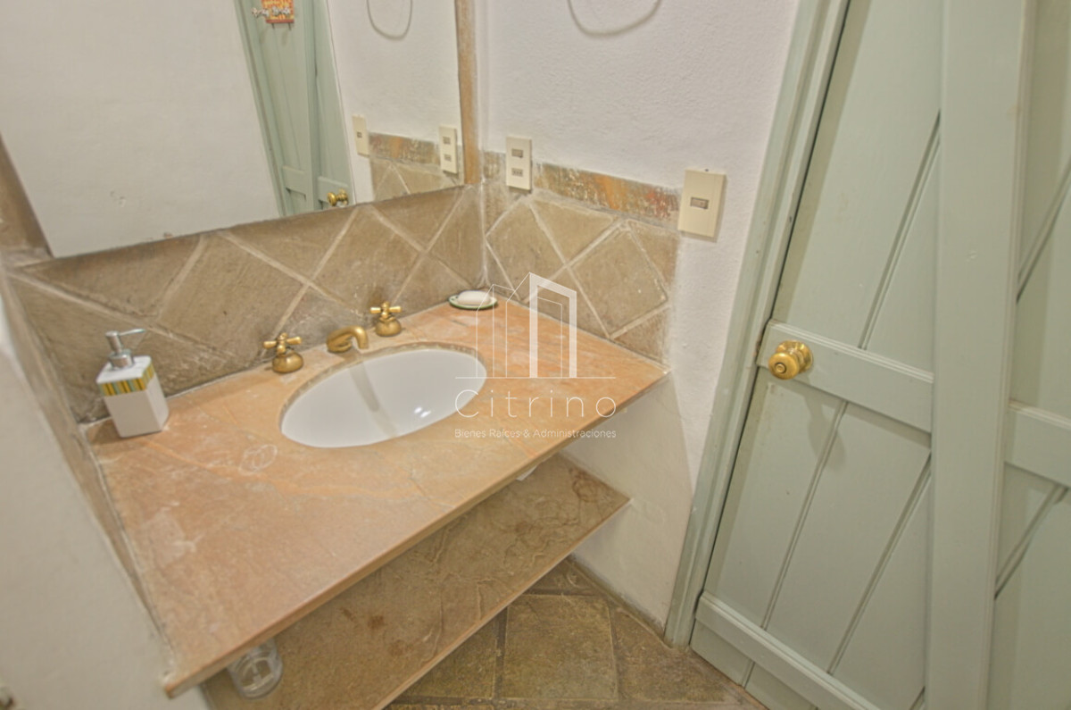 Casa ID.256 - Casa de 3 dormitorios con piscina en La Barra