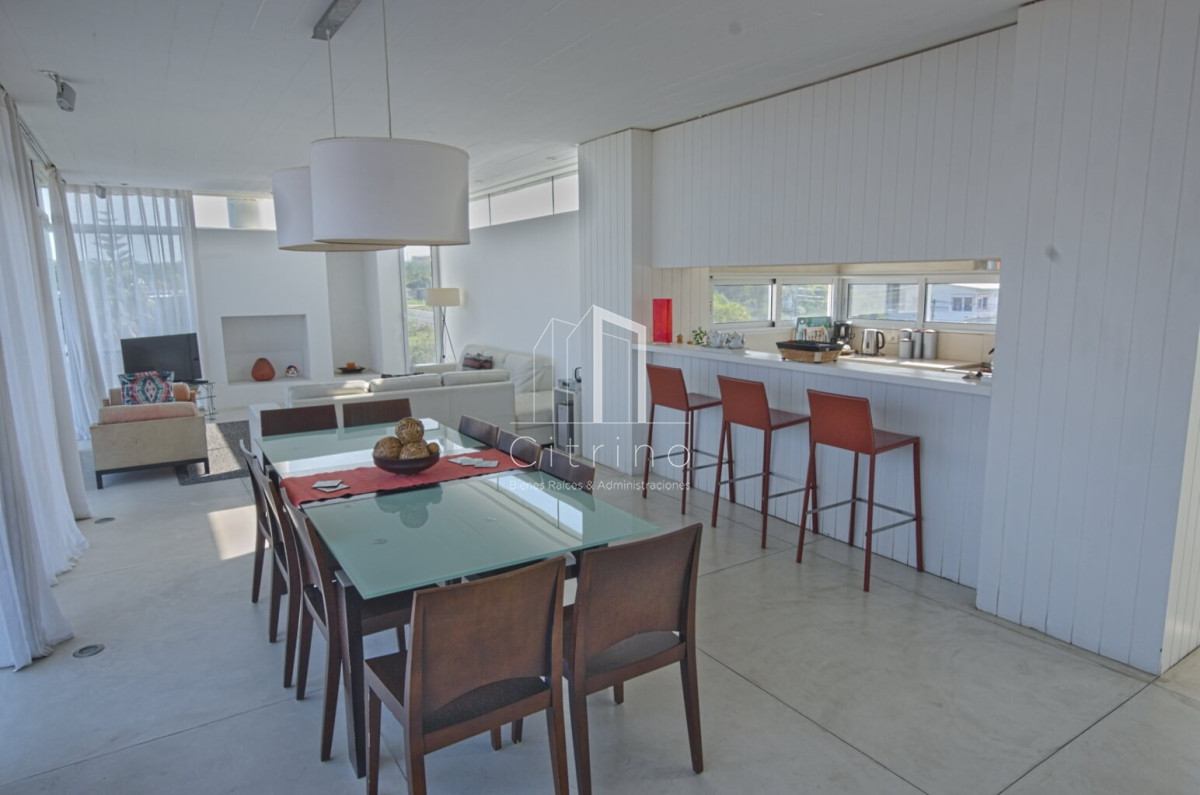 Casa ID.254 - Casa en venta - Punta Piedras