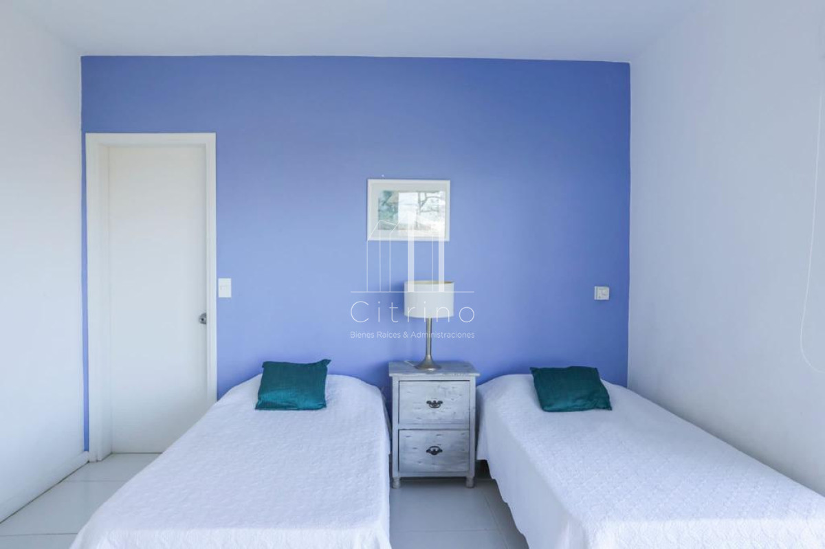 Casa ID.198 - Casa en Montoya 5 dormitorios en venta