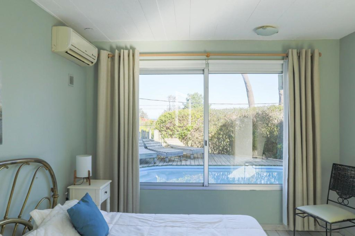 Casa ID.198 - Casa en Montoya 5 dormitorios en venta