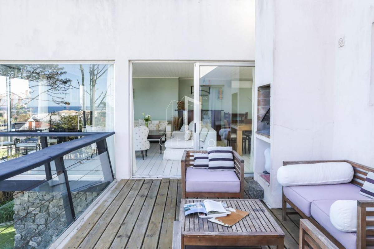 Casa ID.198 - Casa en Montoya 5 dormitorios en venta