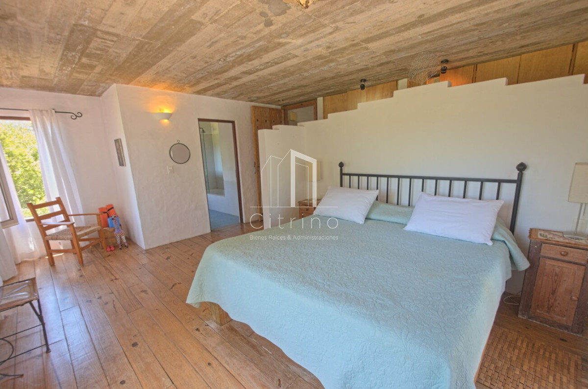 Casa ID.450 - Casa de 3 dormitorios en alquiler en La Barra 
