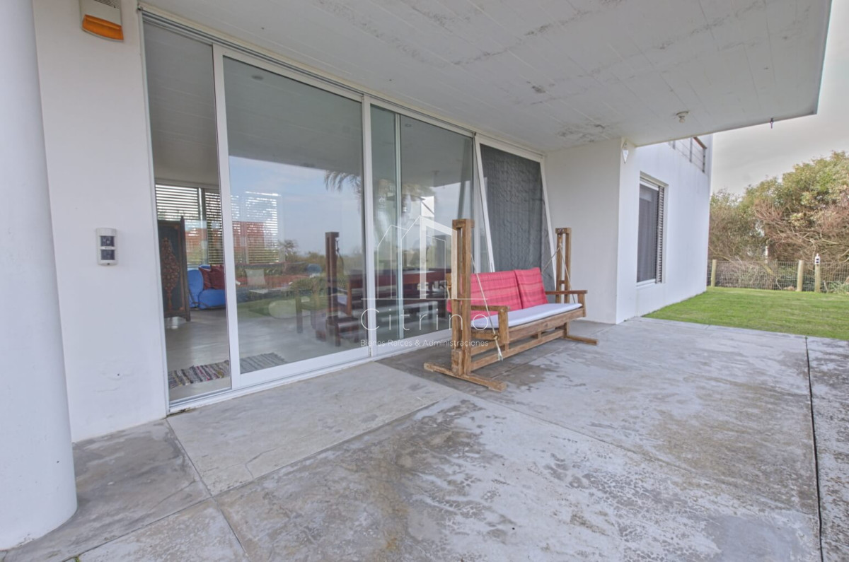 Casa ID.254 - Casa en venta - Punta Piedras