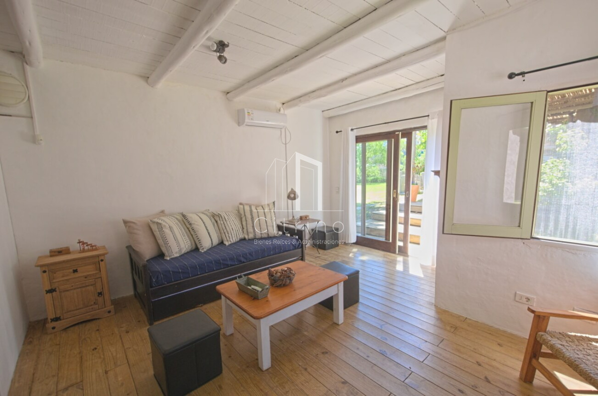 Casa ID.450 - Casa de 3 dormitorios en alquiler en La Barra 