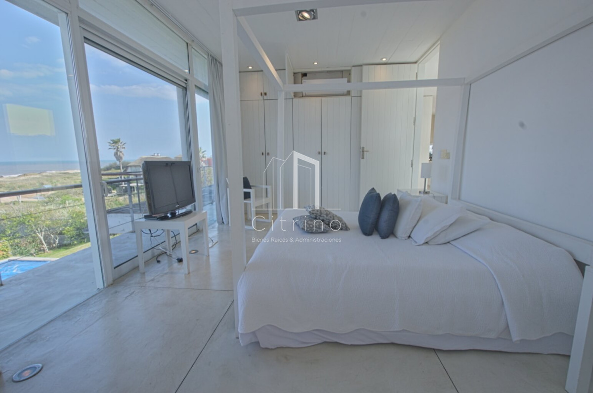 Casa ID.254 - Casa en venta - Punta Piedras