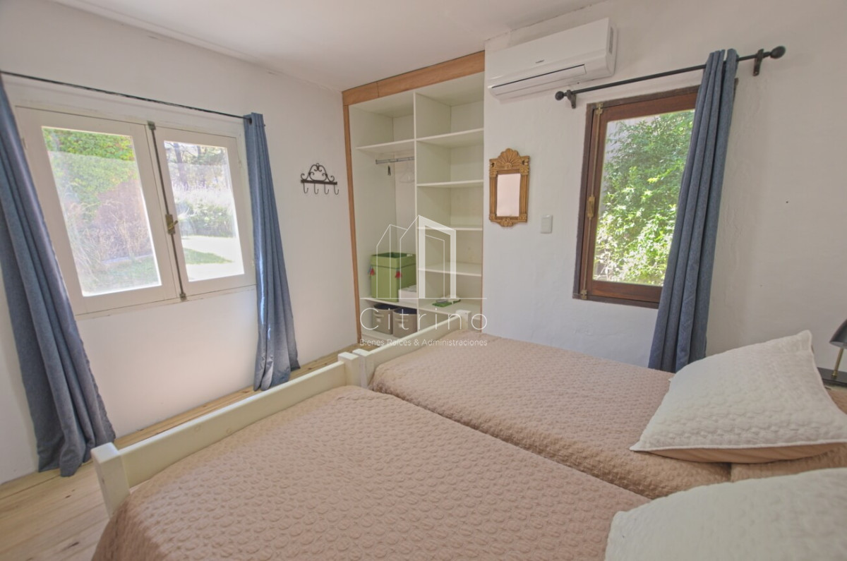 Casa ID.450 - Casa de 3 dormitorios en alquiler en La Barra 