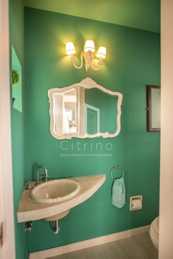 Casa ID.263 - Casa en venta 4 dormitorios