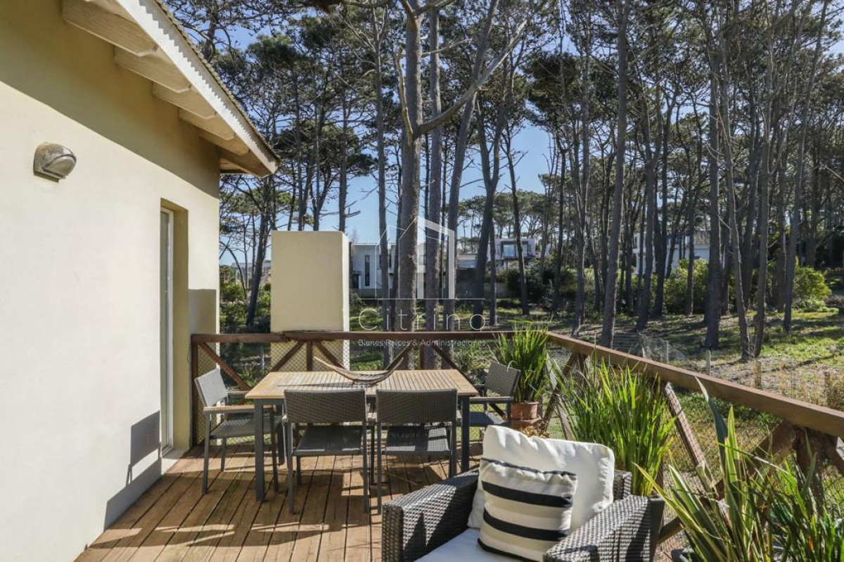 Casa ID.198 - Casa en Montoya 5 dormitorios en venta