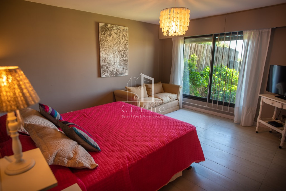 Casa ID.263 - Casa en venta 4 dormitorios