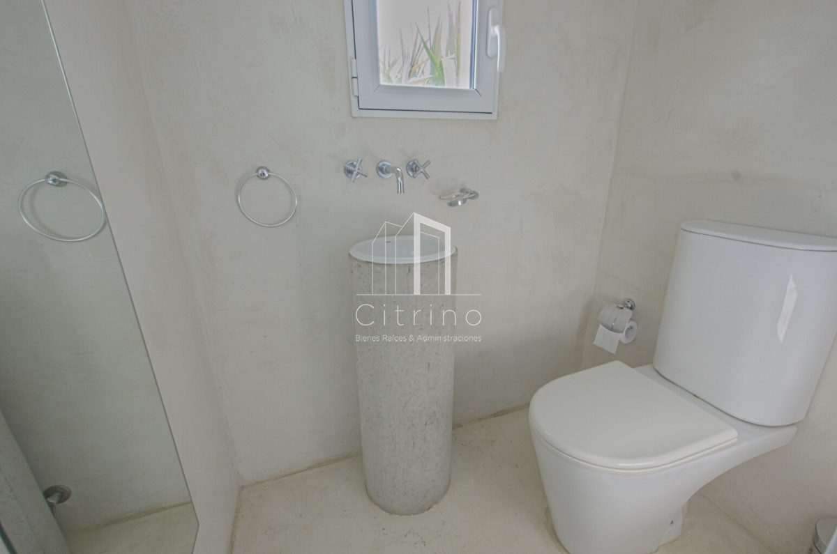 Casa ID.254 - Casa en venta - Punta Piedras