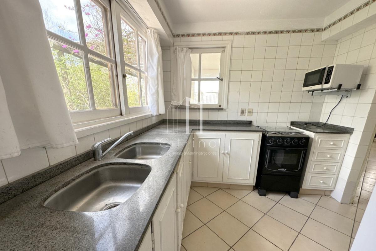 Casa ID.84 - Casa en alquiler 4 dormitorios con piscina en La Barra