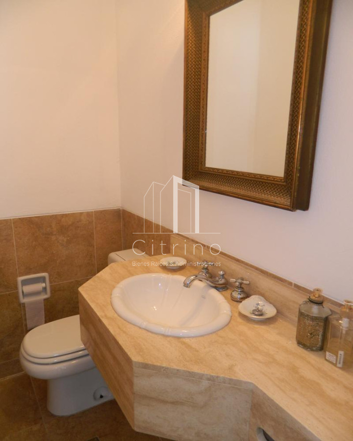 Casa ID.965 - Casa 4 dormitorios en alquiler La Barra