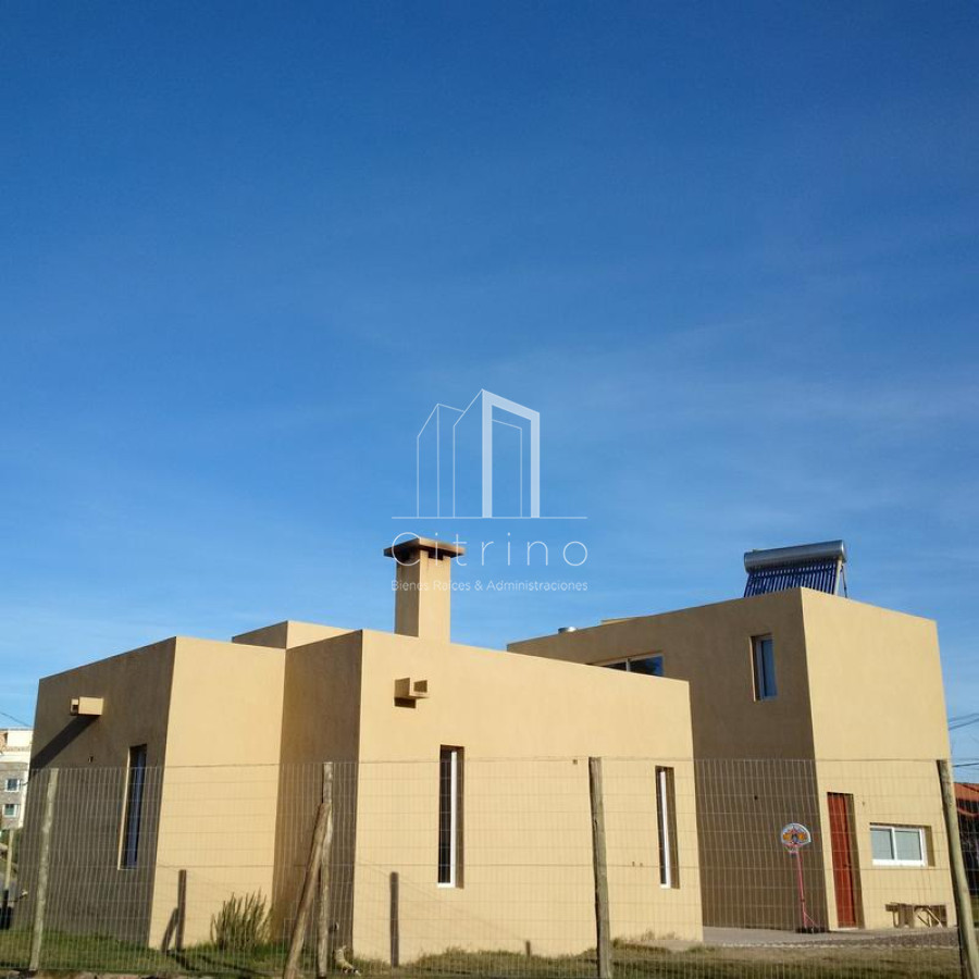 Casa ID.264 - Casa 3 dormitorios en alquiler Playa Mansa