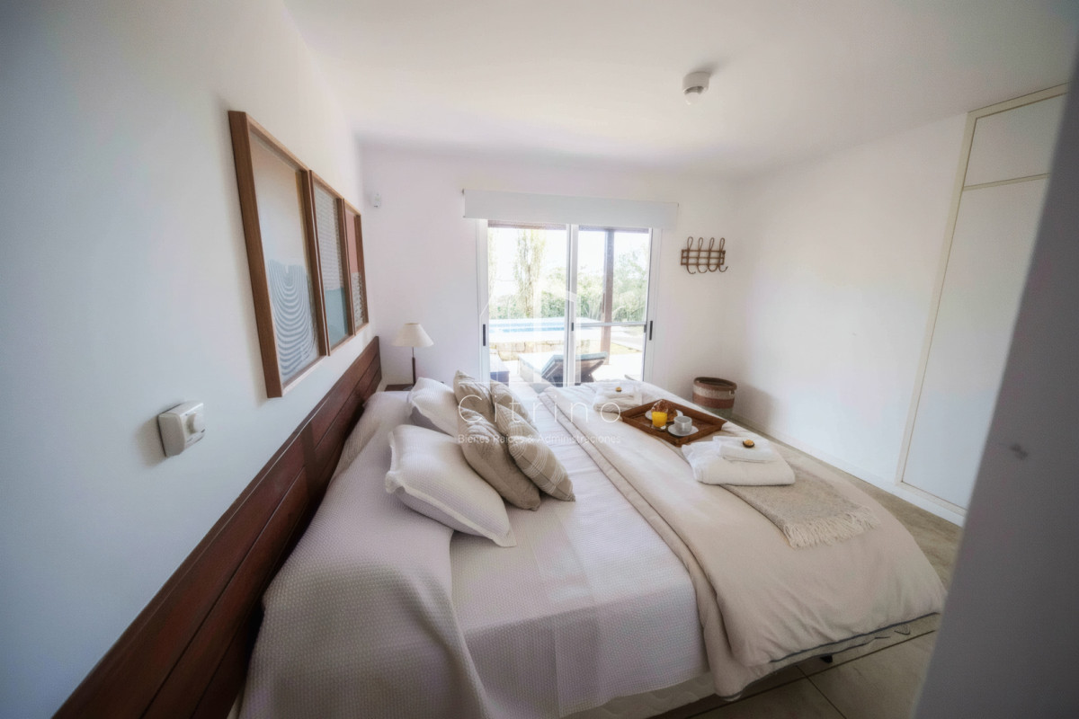 Casa ID.996 - Casa en venta - Punta Piedras