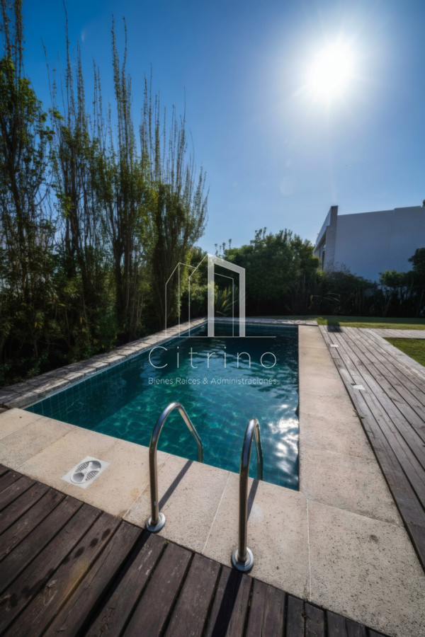 Casa ID.996 - Casa en venta - Punta Piedras