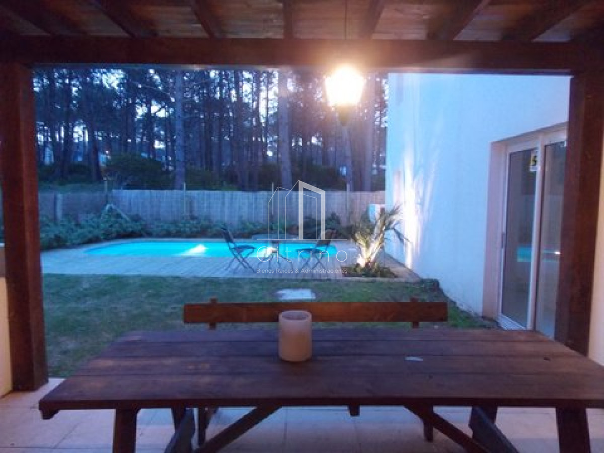 Casa ID.196 - Casa en venta - Playa Montoya 