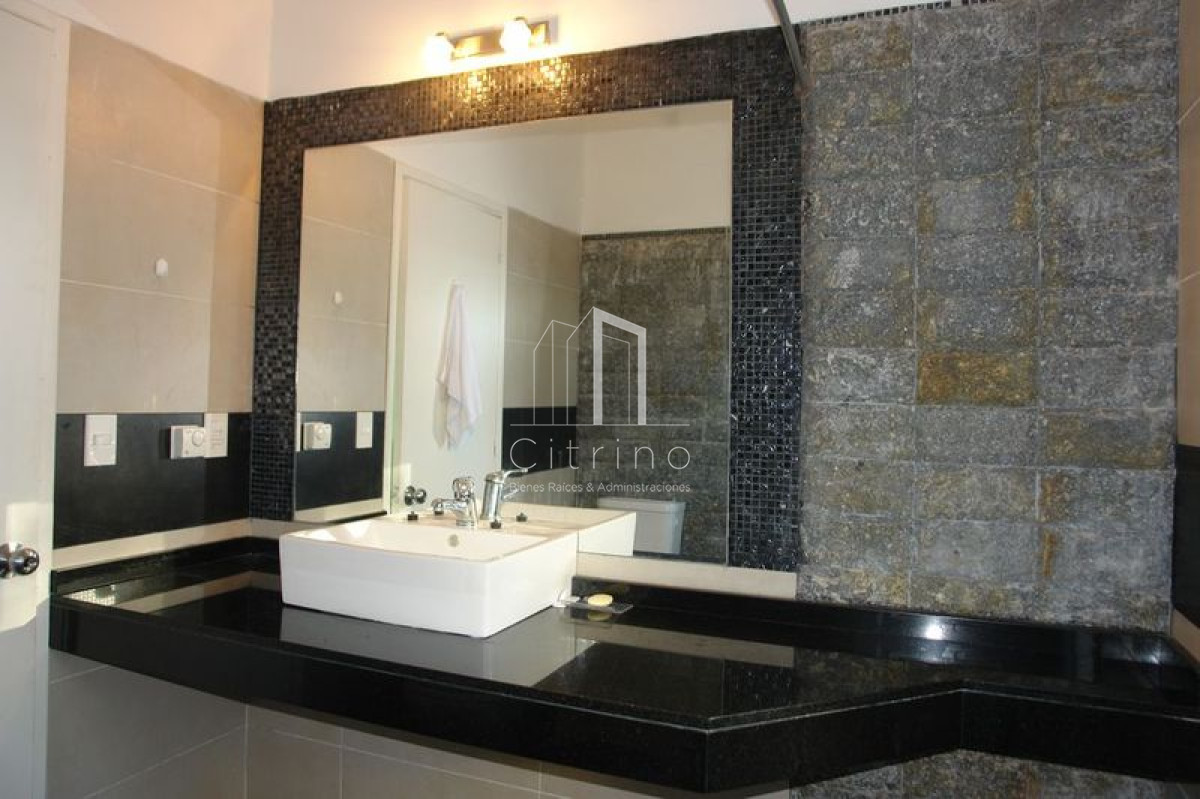 Casa ID.196 - Casa en venta - Playa Montoya 