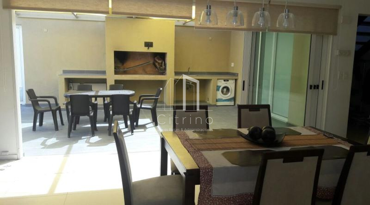 Casa ID.264 - Casa 3 dormitorios en alquiler Playa Mansa