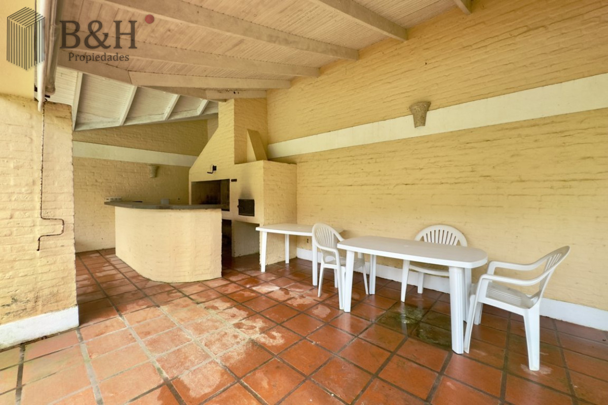 Casa ID.6222 - Casa de 3 dormitorios a la venta en Montoya