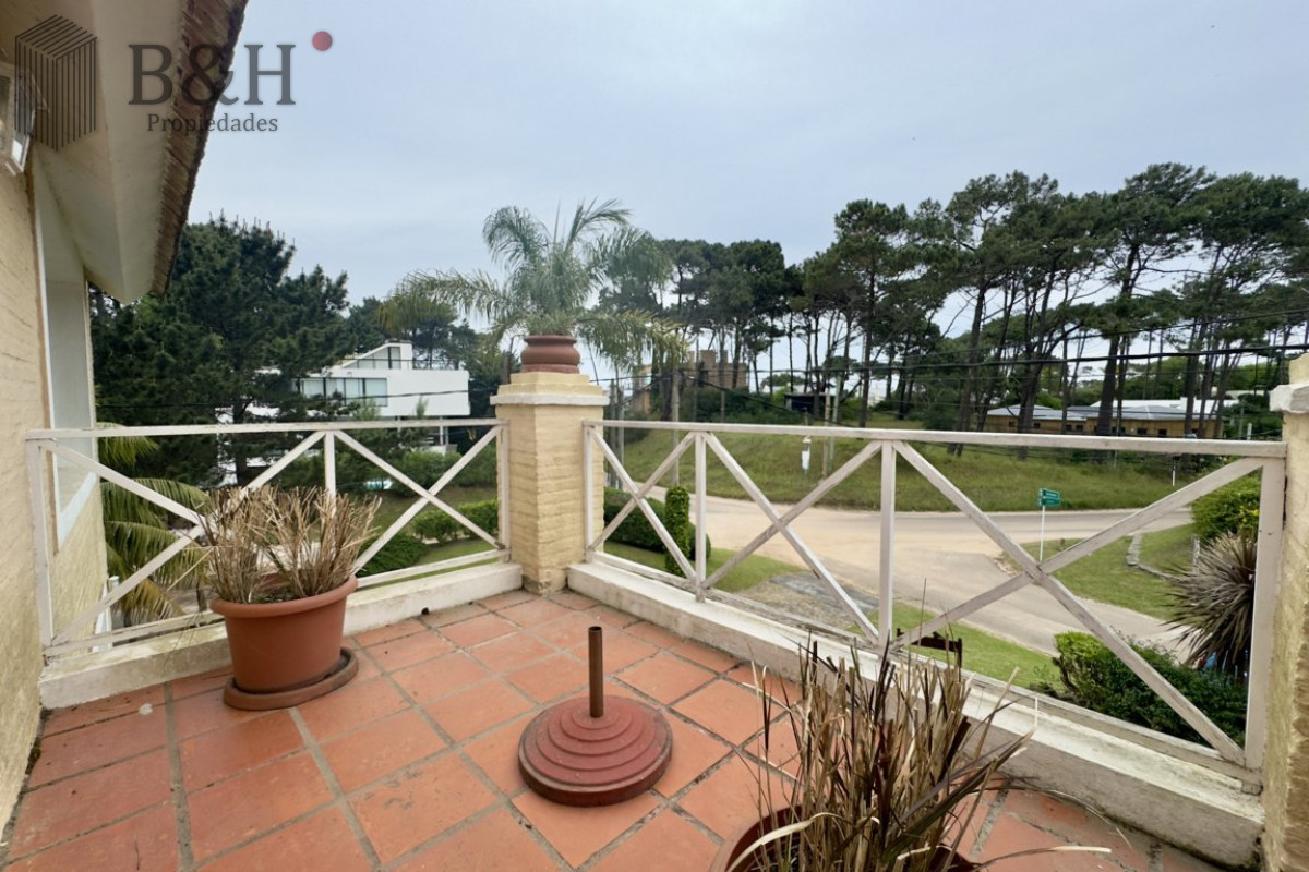 Casa ID.6222 - Casa de 3 dormitorios a la venta en Montoya