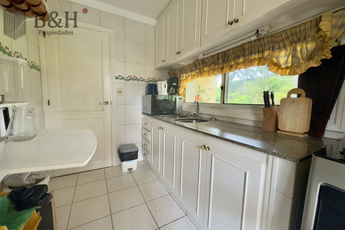 Casa ID.6222 - Casa de 3 dormitorios a la venta en Montoya