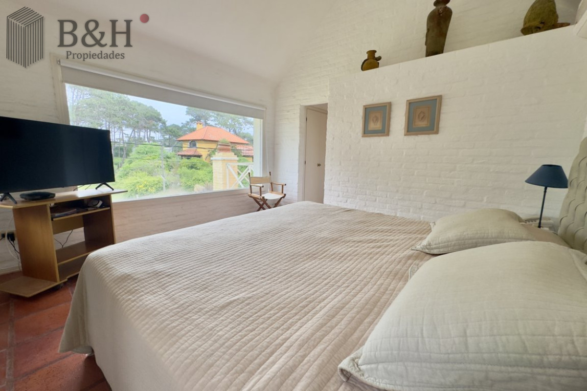 Casa ID.6222 - Casa de 3 dormitorios a la venta en Montoya