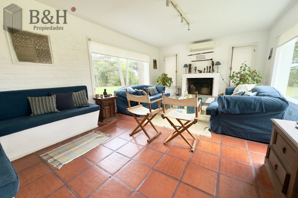 Casa ID.6222 - Casa de 3 dormitorios a la venta en Montoya