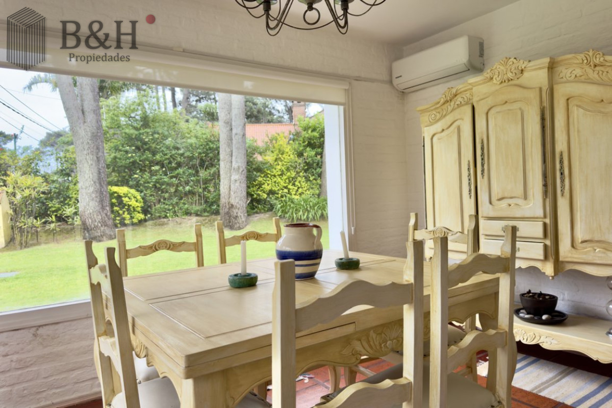 Casa ID.6222 - Casa de 3 dormitorios a la venta en Montoya
