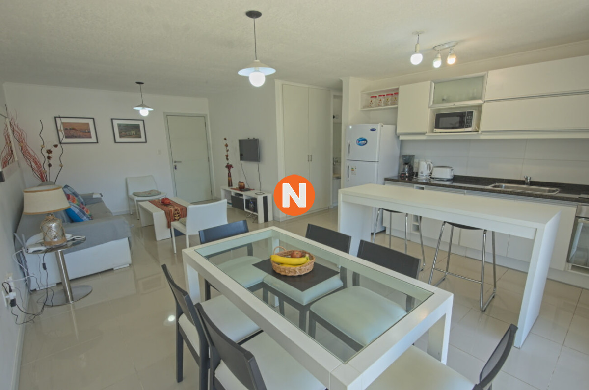 Apartamento Ref.222371 - Venta apartamento de 1 dormitorio playa brava