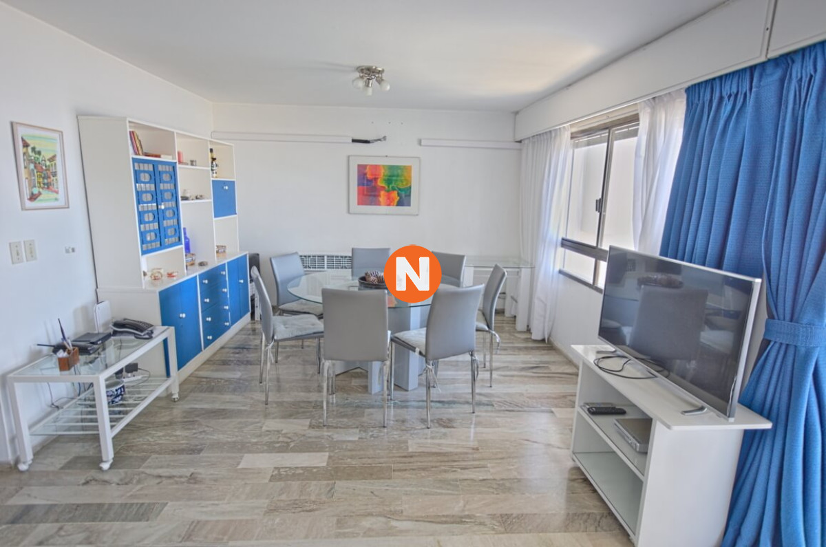 Apartamento Ref.219552 - Apartamento de 3 dormitorios en venta Playa Brava