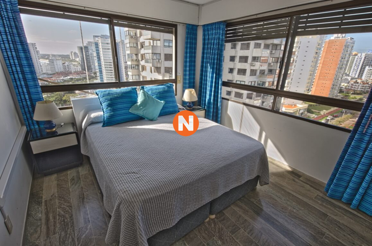 Apartamento Ref.219552 - Apartamento de 3 dormitorios en venta Playa Brava